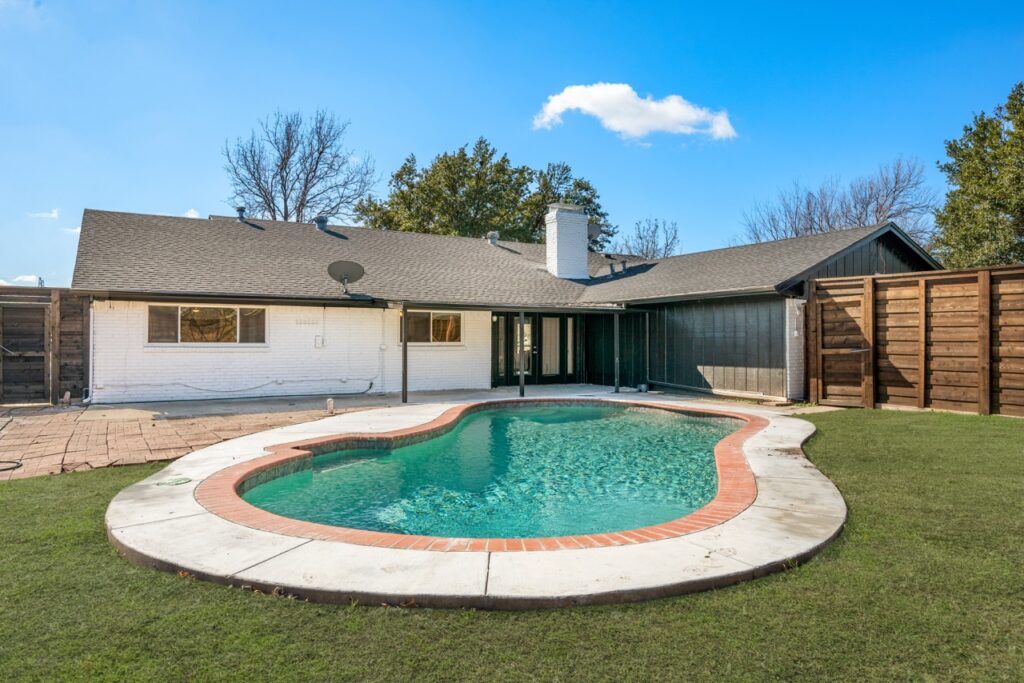 Northland, Carrollton
